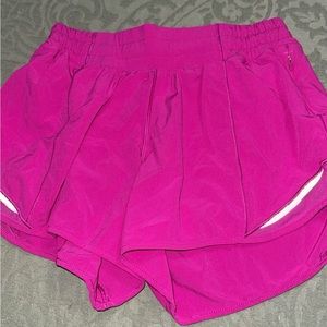 Lululemon size 4 4” shorts